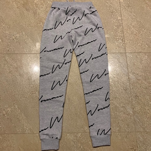 Boohoo Woman Grey Joggers - Picture 3 of 3